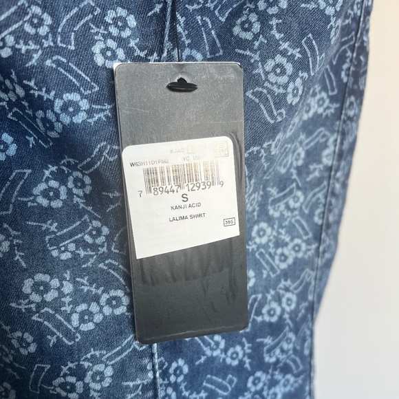 GUESS Lalima Blue Denim Printed Floral Flower Faux Pearls Casual Shirt Top RARE - Picture 10 of 11